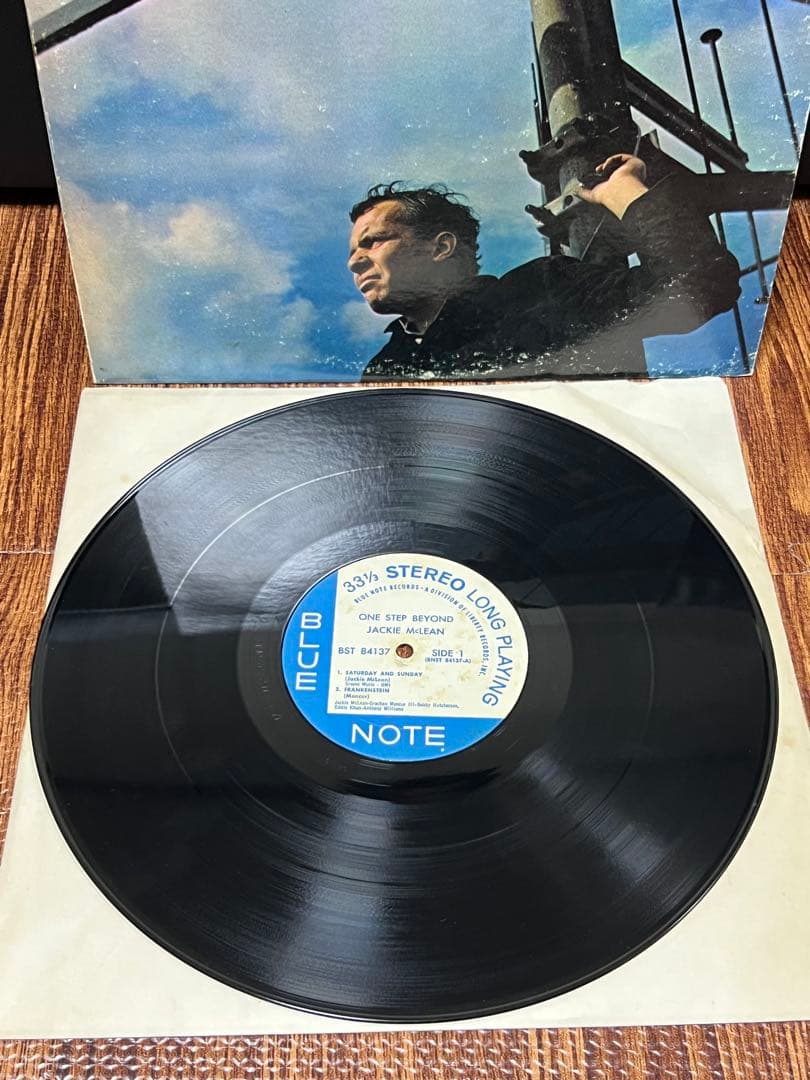 洋楽 LP JACKIE McLEAN ONE STEP BEYOND 84137