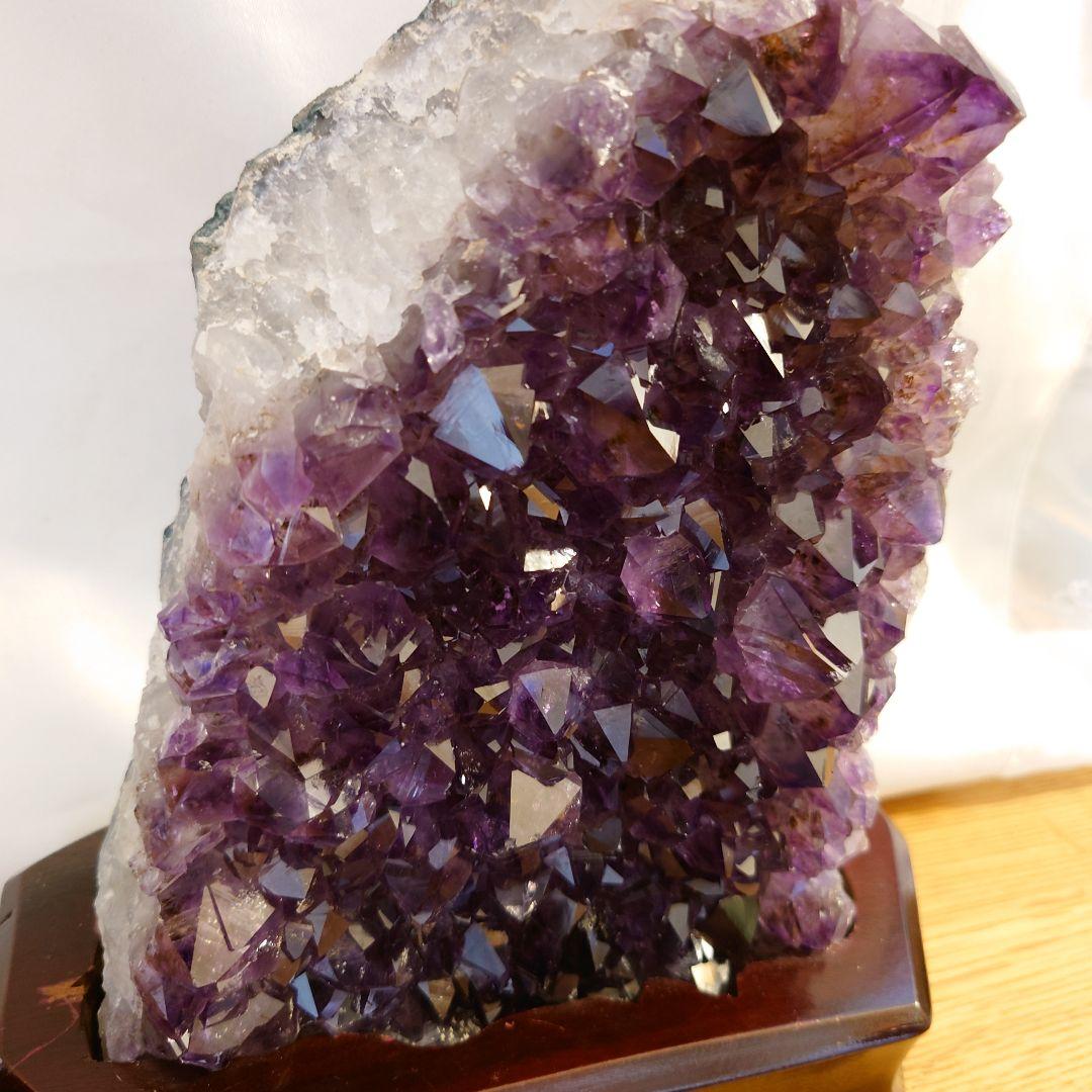 アメジスト クラスター 台座付 約3.1kg 紫水晶 原石 パワーストーン 鉱物