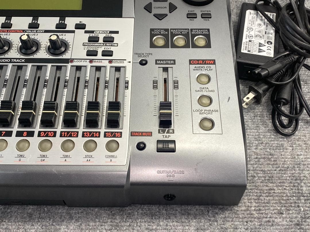 BOSS BR-1600 MTR マルチトラックレコーダー