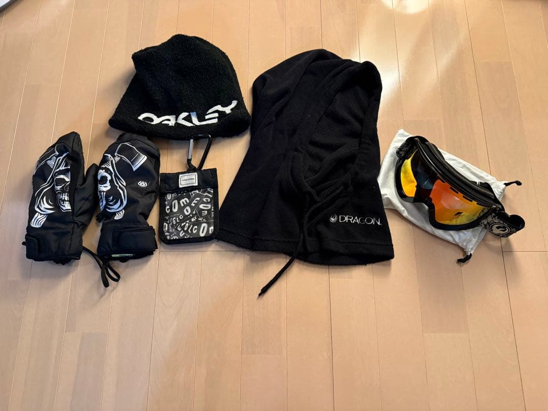 スノーボード　ウェア　装備品　引退品セット