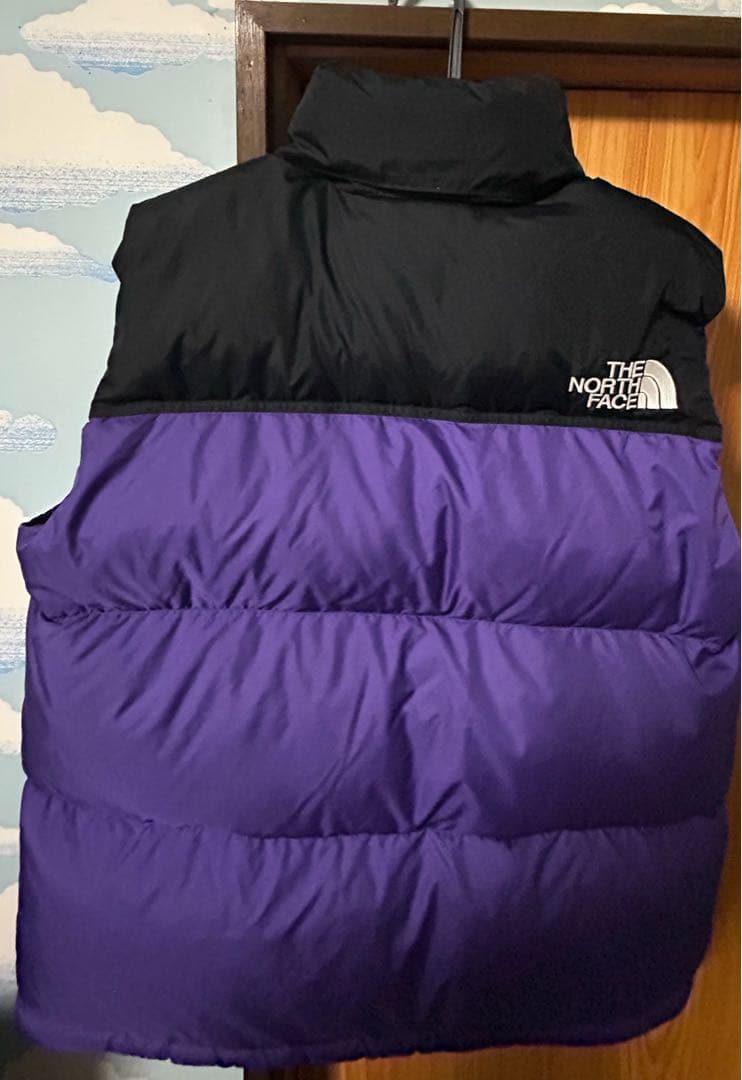 ジャケット・アウター THE NORTH FACE Nuptse Vest