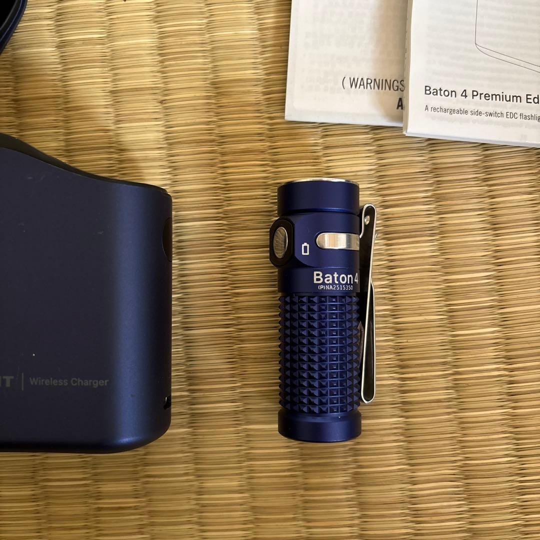 Olight Baton 4 Premium Edition 懐中電灯