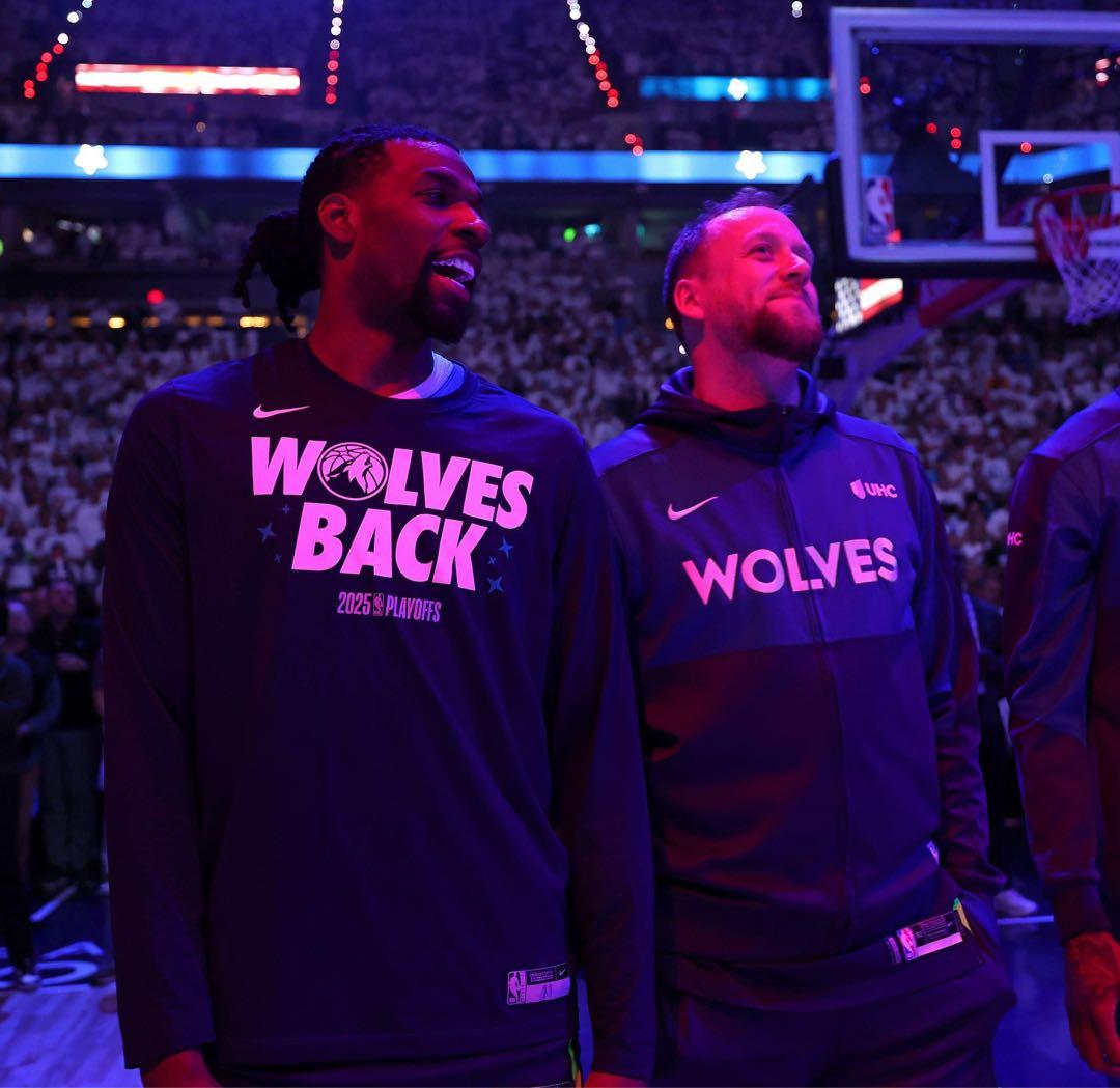 ウルブズ NBA25PlayOffs選手支給品プラクティスロングTシャツLサイズ