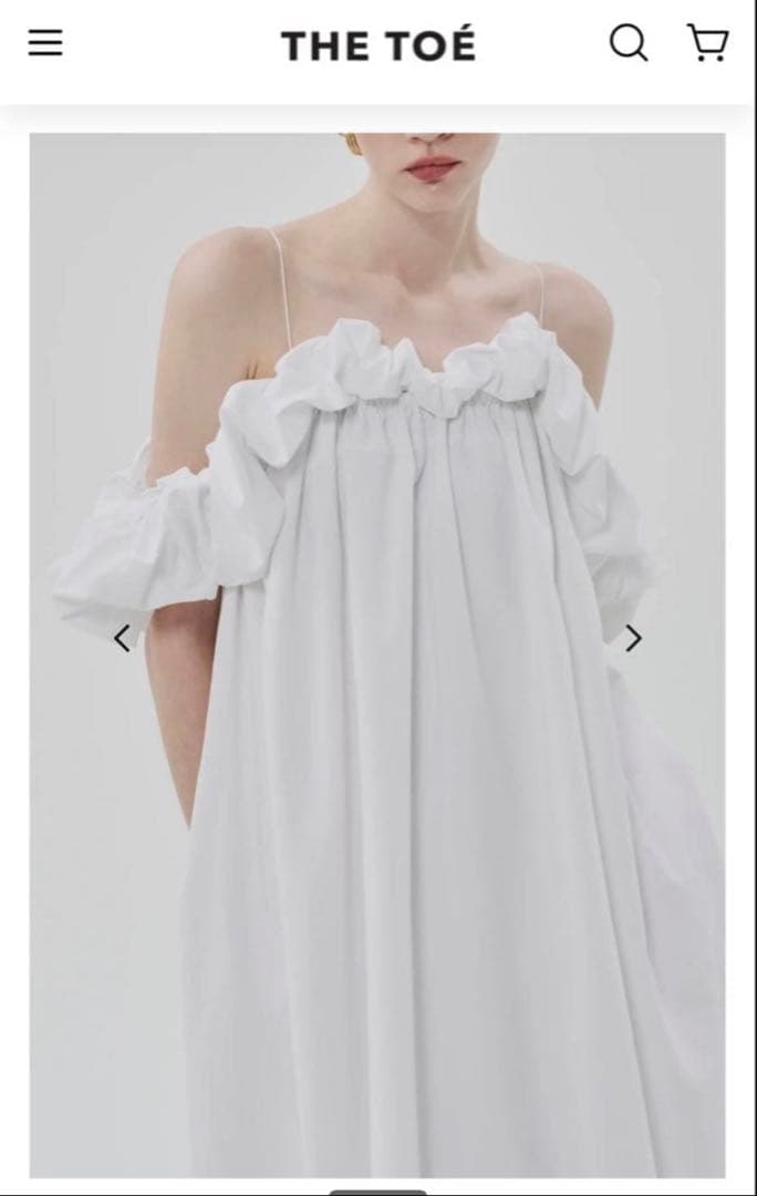 新品未着用　THETOE Erie frills onepiece ホワイト　S