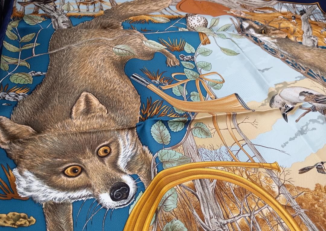 Hermès スカーフ CHASSE au BOIS カレ90 SILK100％
