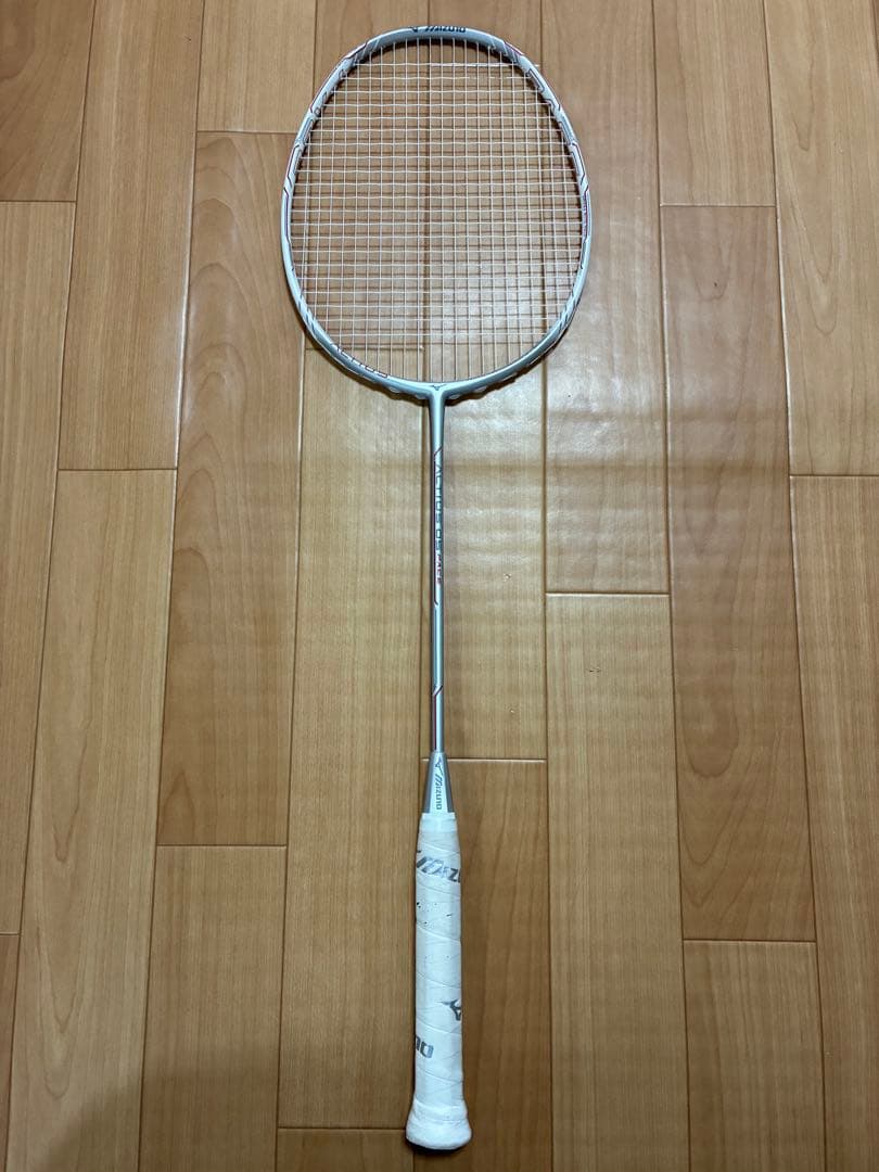 バドミントンラケット　Altius 05 Pace
