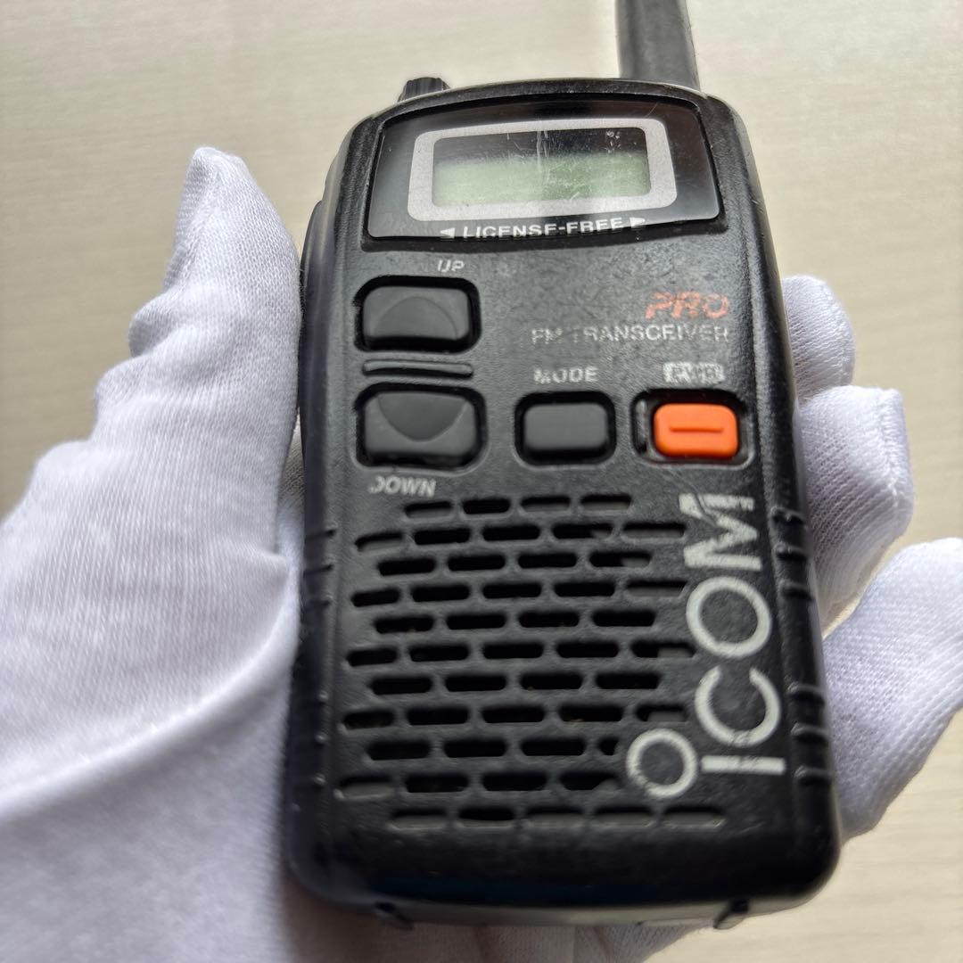 特定小電力トランシーバ　ICOM社製　IC-4088