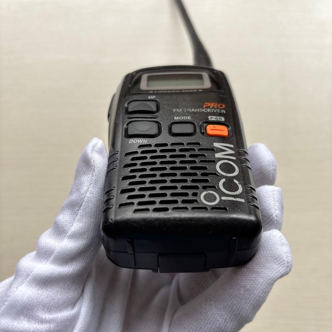 特定小電力トランシーバ　ICOM社製　IC-4088