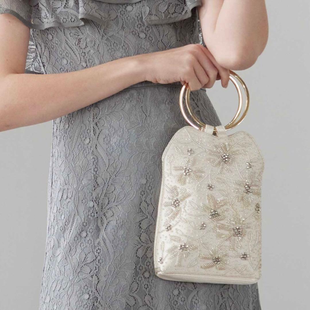 【美品】2WAY仕様リングハンドルビジューバッグ