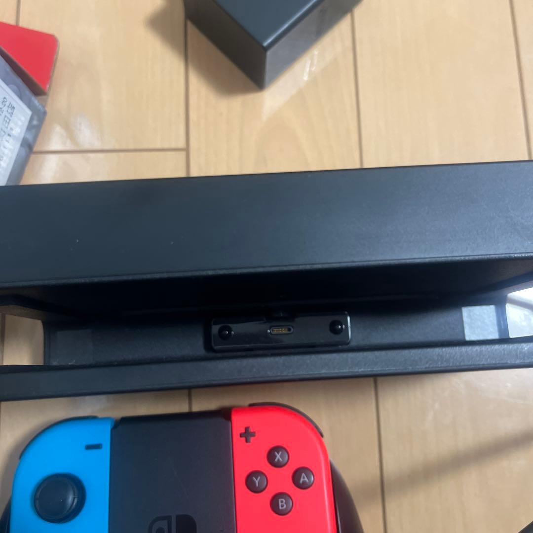 Nintendo Switch ネオンブルー/レッド 本体