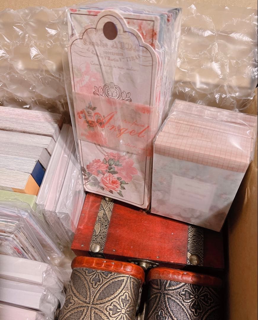 コラージュ素材 素材まとめ売り 紙モノ メモ 素材収納 木箱