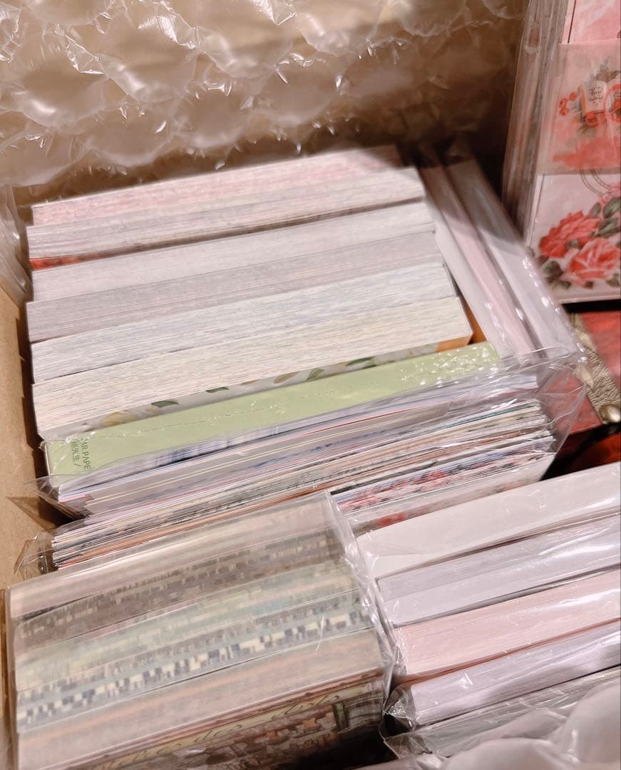 コラージュ素材 素材まとめ売り 紙モノ メモ 素材収納 木箱