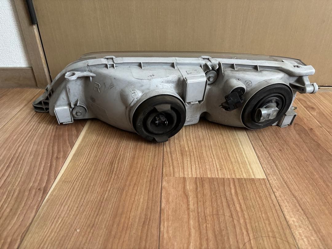 k*r様 トヨタJZX100 マークⅡ ヘッドライト 左右　22-251