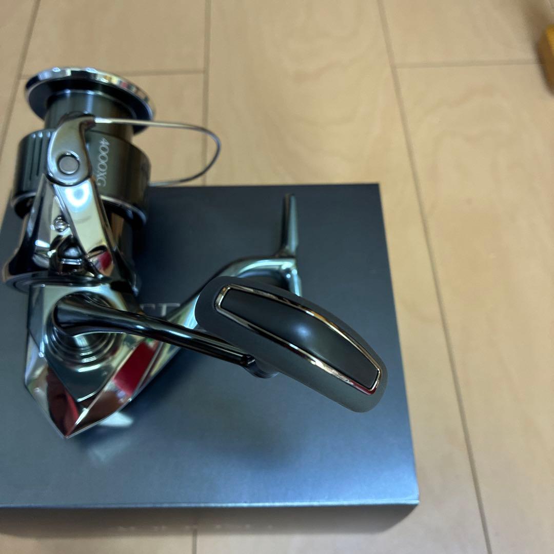 シマノ ステラ　STELLA 4000XG スピニングリール【金、土曜発送】