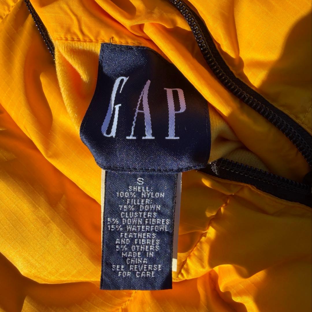 90s Old Gap リバーシブル　ダウン　ベスト　黄色　黒　ポーカーズ
