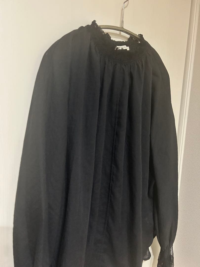美品　PUAL CE CIN 襟袖レースプチハイネックブラウス　ブラック
