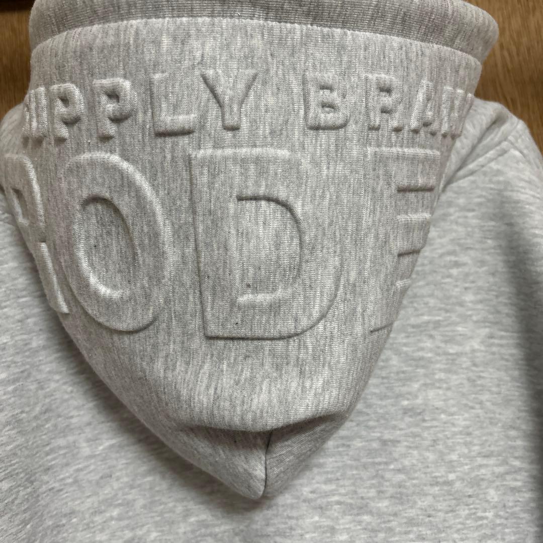 RODEO CROWNS BOWL☆新品エンボスBIGZIPパーカー