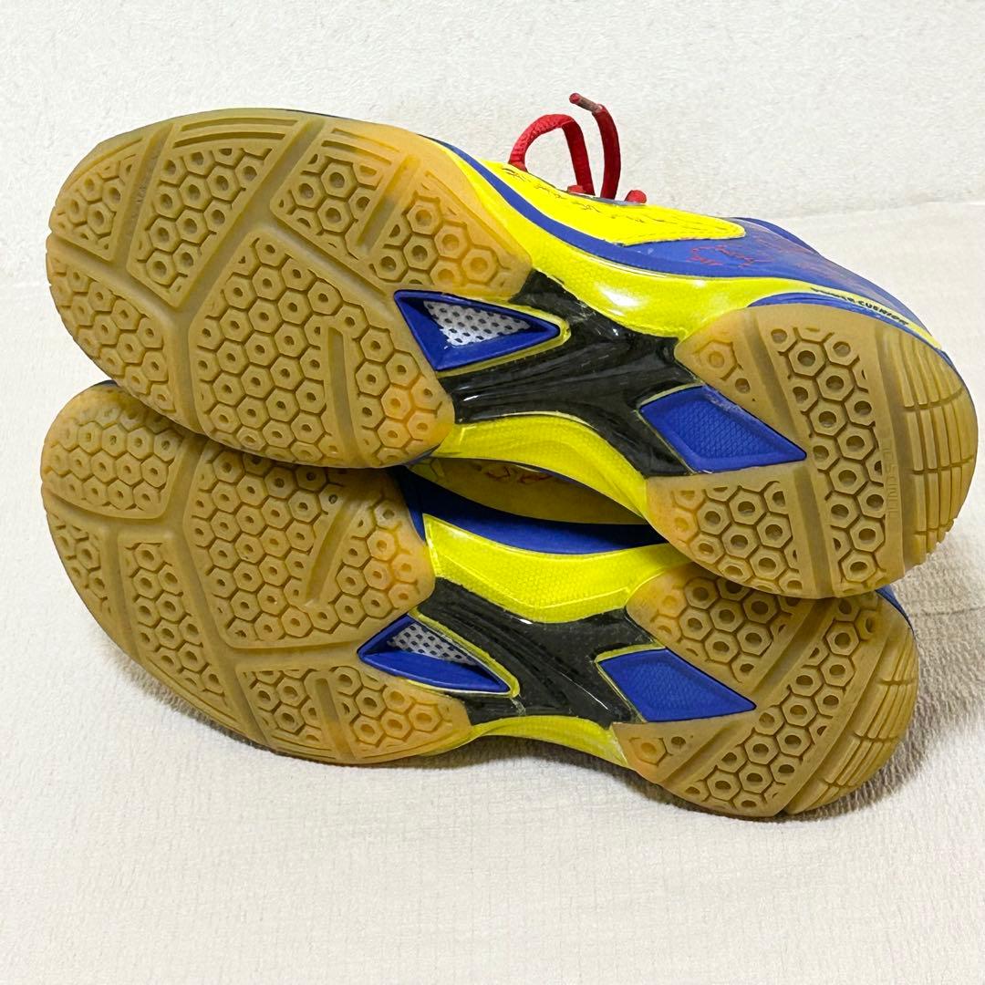 ✨数量限定モデル✨ 【YONEX】 ヨネックス バドミントンシューズ イエロー