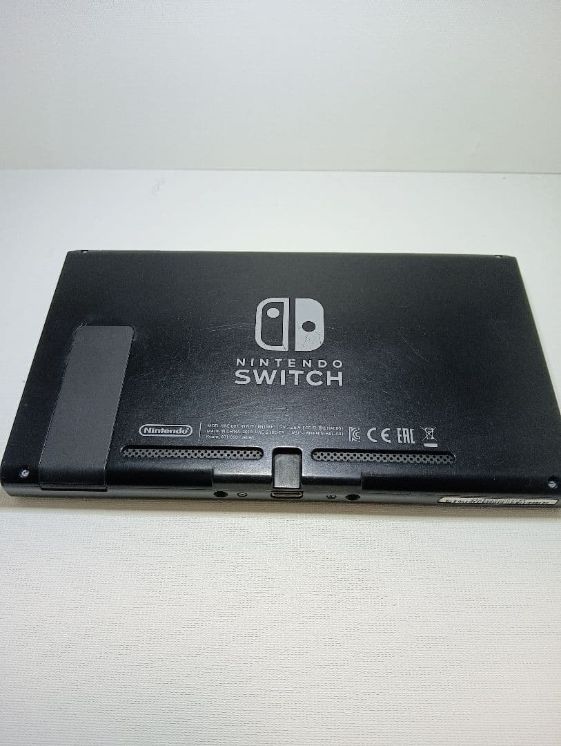 H*U様 Nintendo switch 本体　2018年モデル