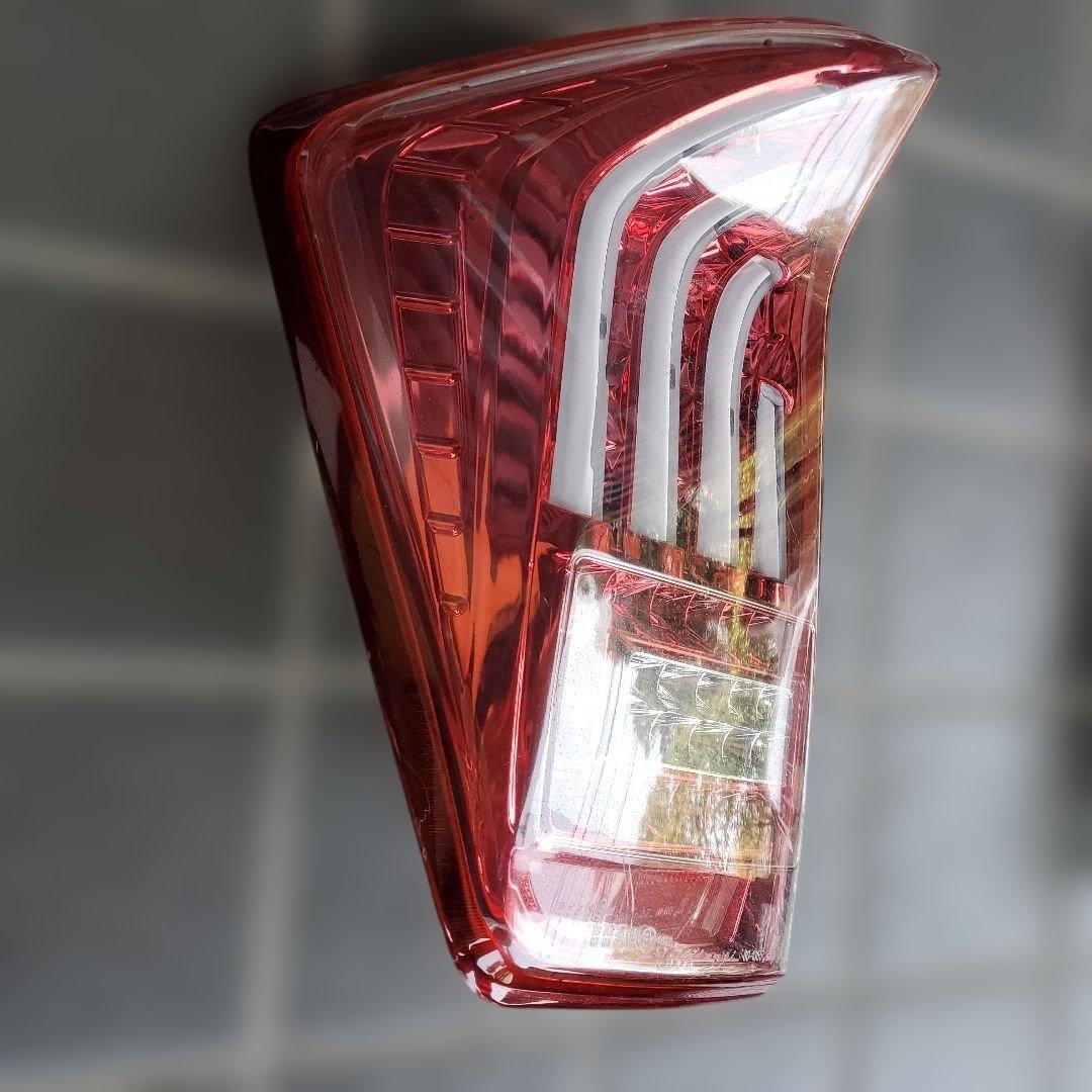 valenti　プリウス30　LEDテールランプ