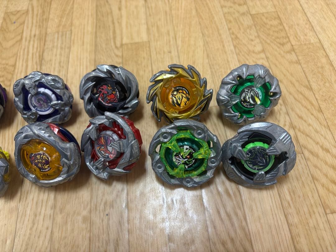 ベイブレードx 引退品