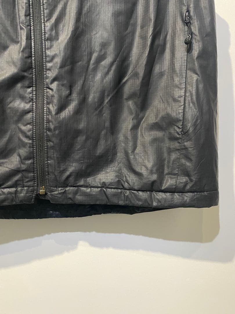ウ*ン様 patagonia パフボールベスト