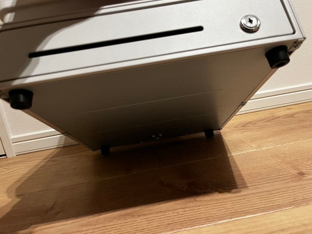 【美品】 SHARP 電子レジスター XE-A207W-W 白　鍵・取説付き