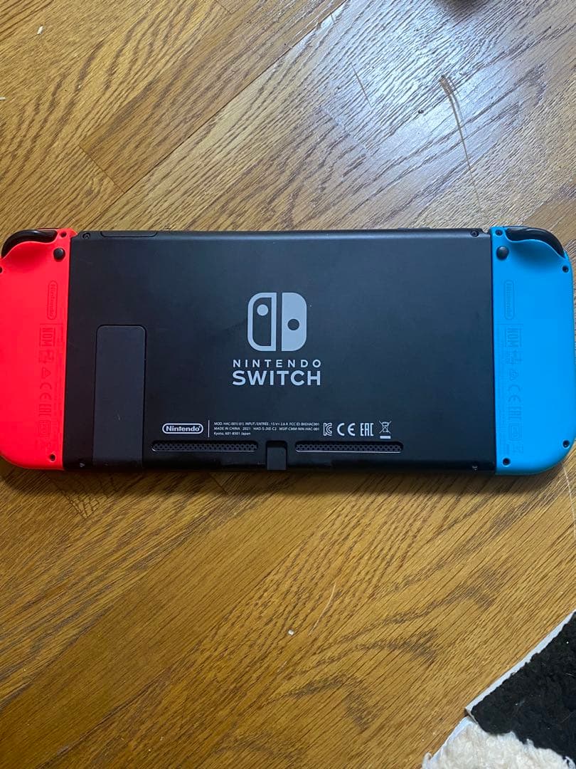 任天堂 Switch本体
