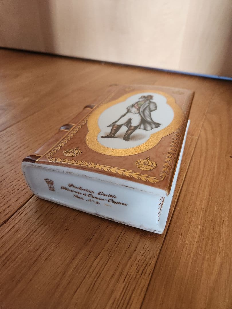 COGNAC CAMUS NAPOLEON カミュ ナポレオン　ブック