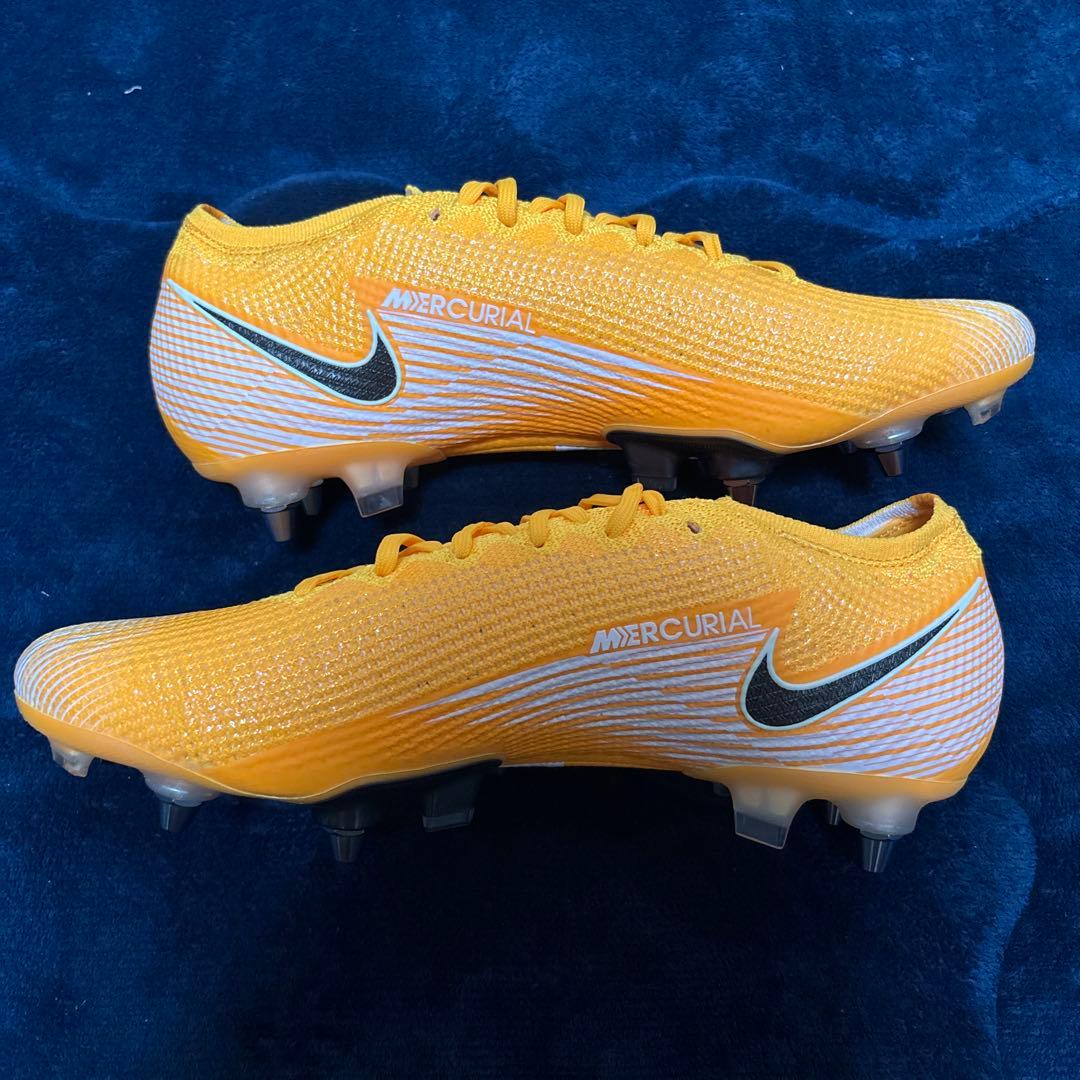 NIKE マーキュリアルヴェイパー13エリートSG