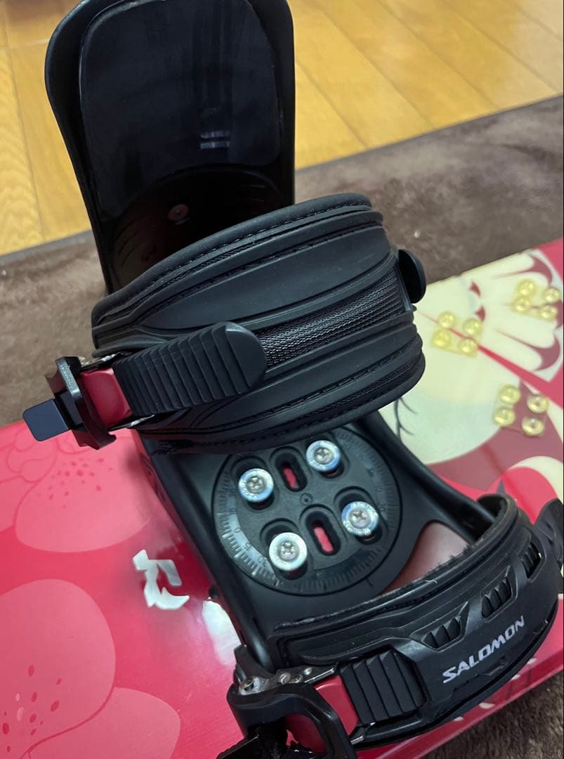 Ride スノーボード　SALOMONのバインディング付き