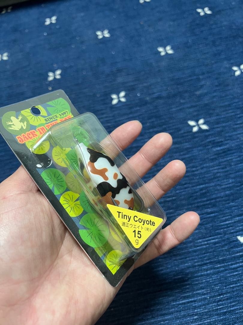 雷魚釣り用Tiny Coyote ルアーセット 15g４個ーロデイオクラフト１個