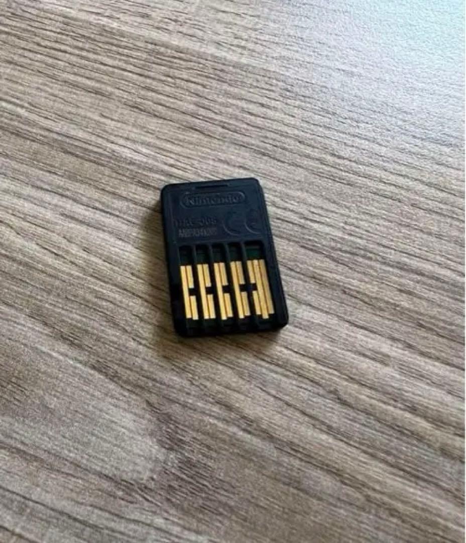 Nintendo Switch 本体 + コントローラー2つ + マリオカート
