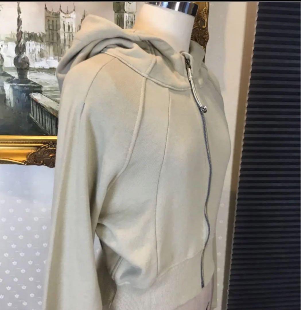 Lululemon サイズ6 ベージュ フード付きジップアップパーカー
