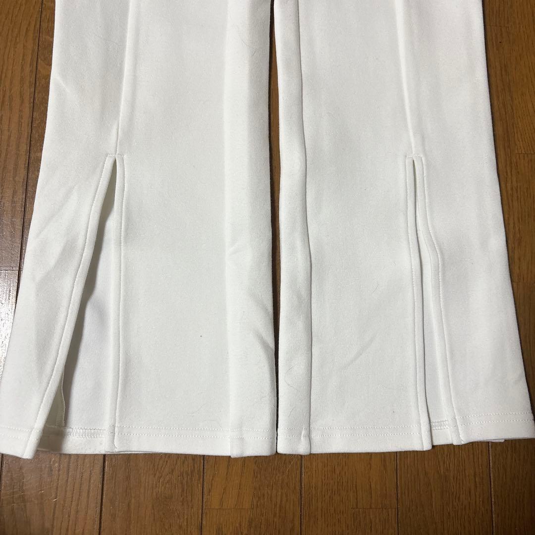 CPG ホワイト スリット入りフレアパンツ