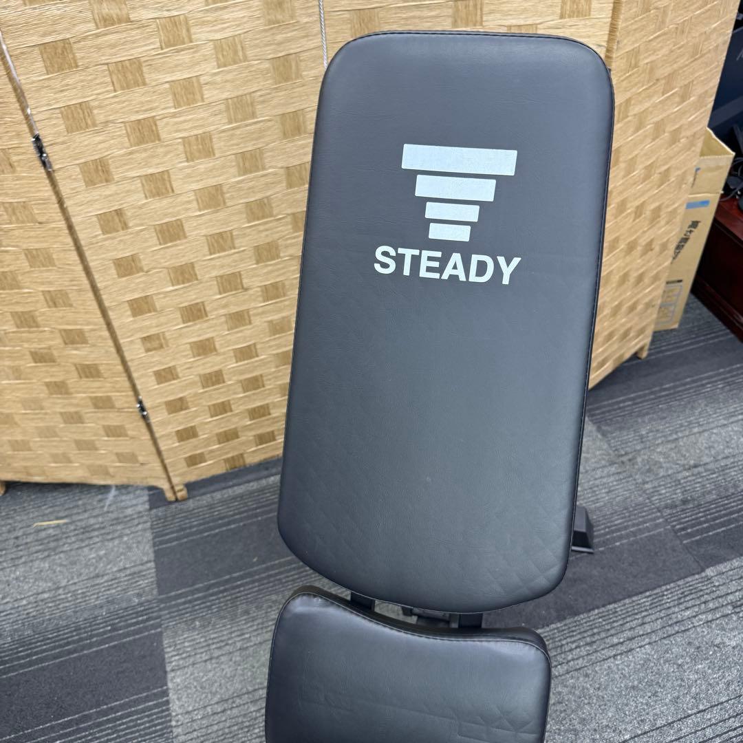 美品☆STEADY トレーニングベンチ☆腹筋 ベンチ 椅子 ステディー