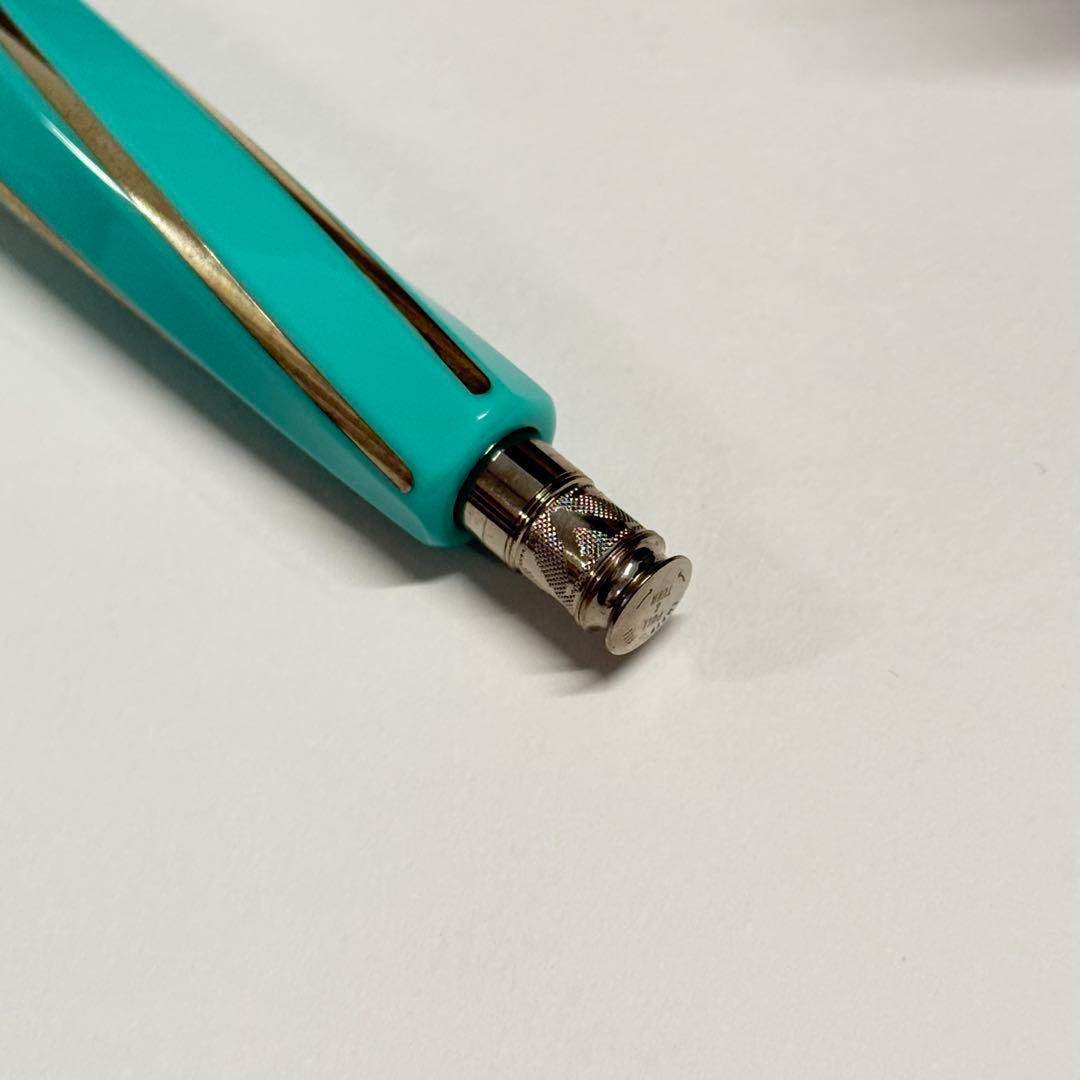 VISCONTI ビスコンティ ディヴィーナ エレガンス ウェーブ 万年筆 細字