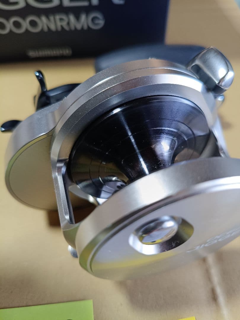 リール lis SHIMANO OCEA JIGGER 2000NRMG