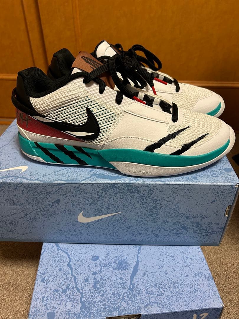 NIKE JA1 EP ナイキ　ジャ1