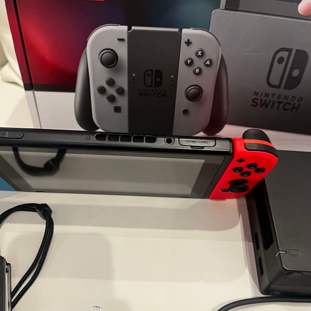 Nintendo Switch ネオンブルー/レッド 本体
