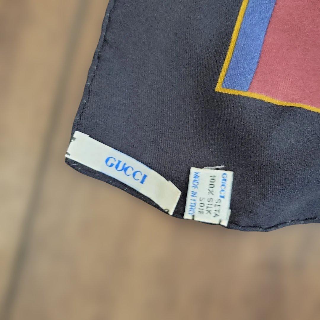 GUCCI バセットハウンド スカーフ