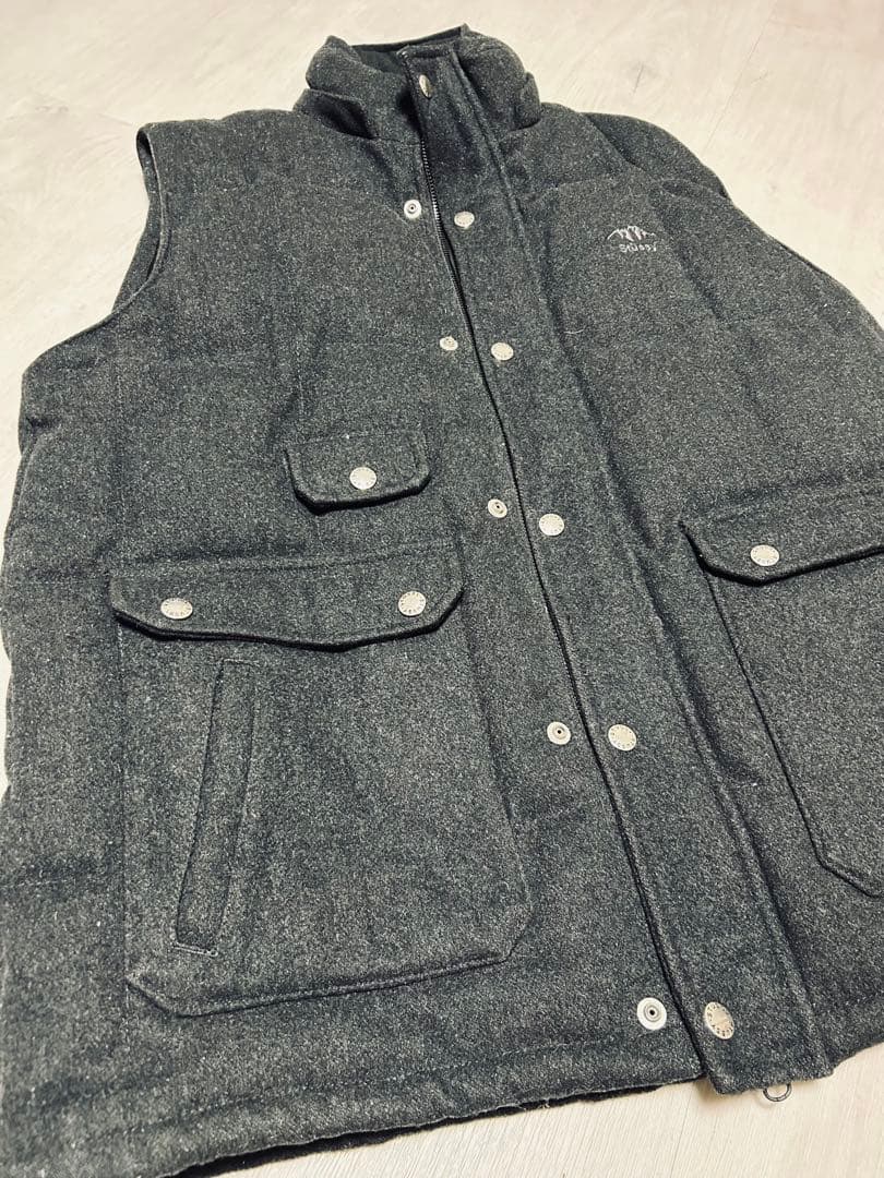 STUSSY ダウンベスト