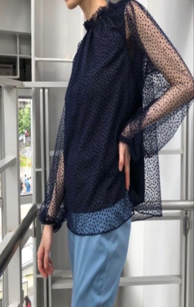 美品　エッフェビームス EFFE BEAMS ドットチュールブラウス 38
