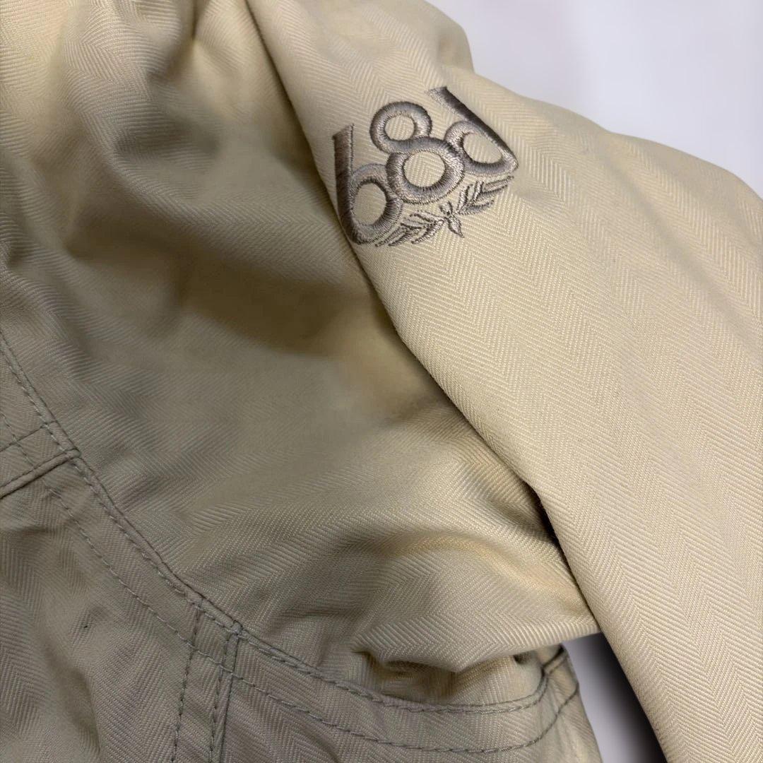 686 スノーボードウェア ベージュ　Dickies 保温素材　撥水加工