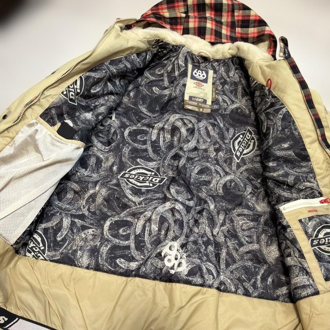 686 スノーボードウェア ベージュ　Dickies 保温素材　撥水加工