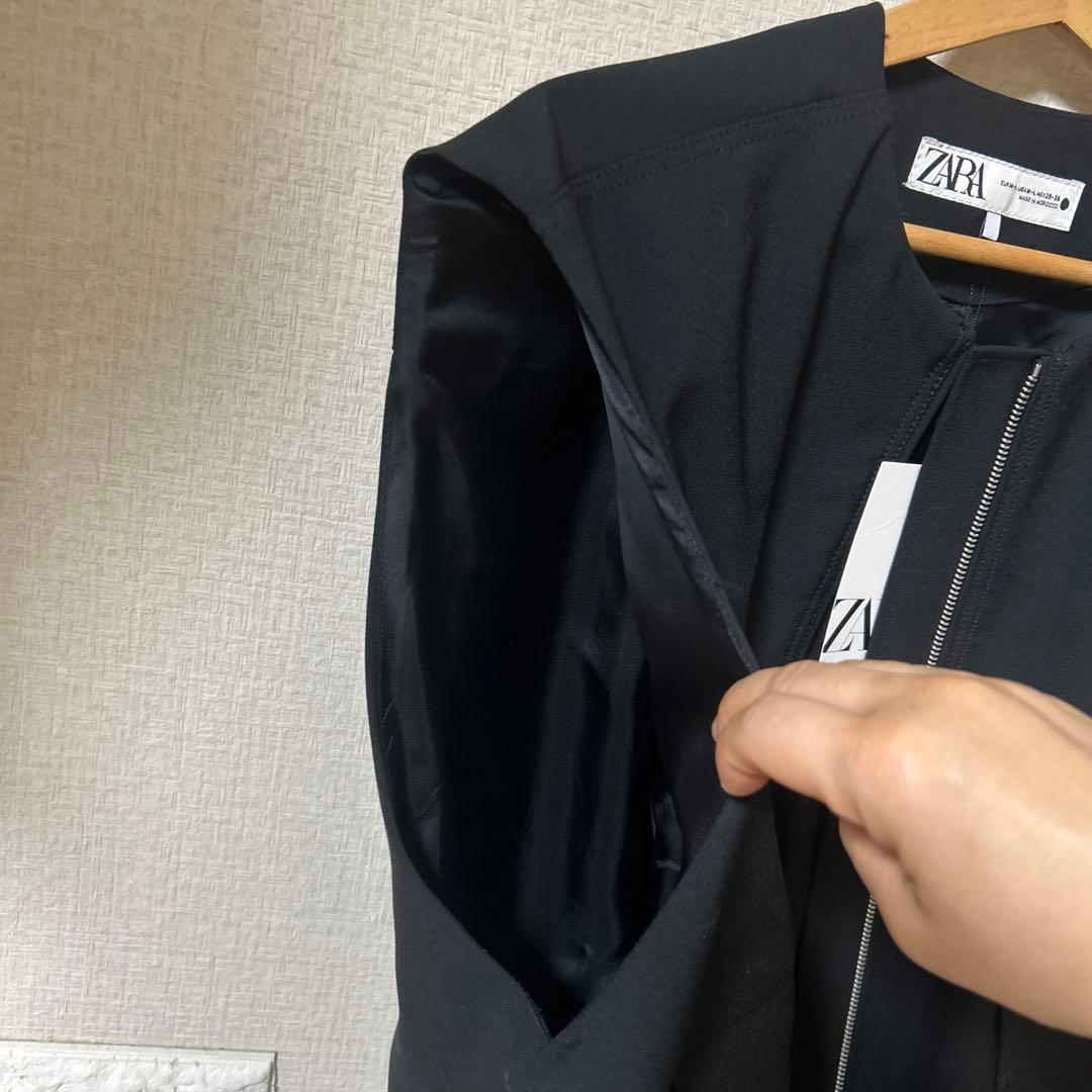 ZARA オーバーサイズボリュームベスト　未使用品