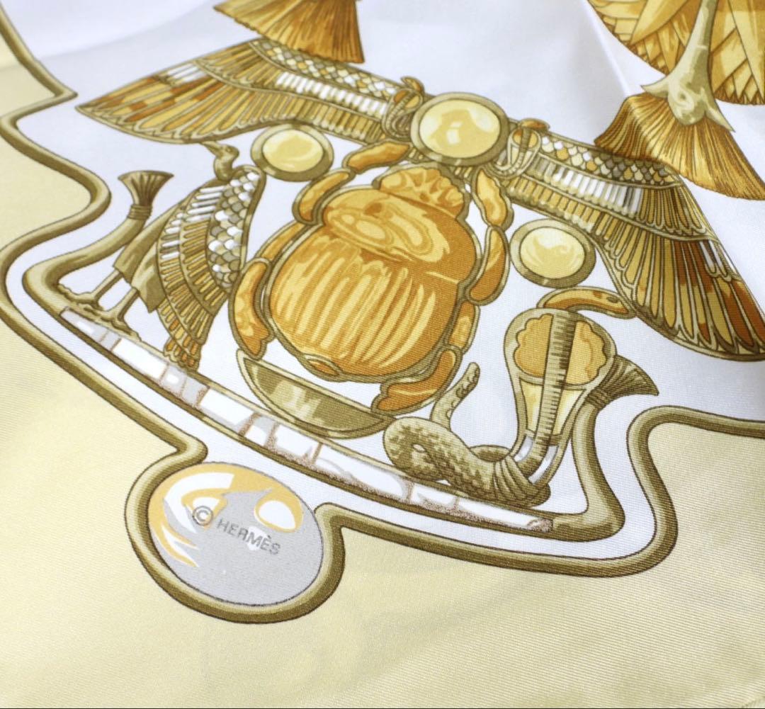 HERMES カレ90 スカラベ　シルクスカーフ