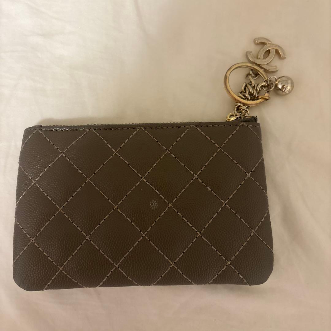CHANEL キルティングレザーキーケース