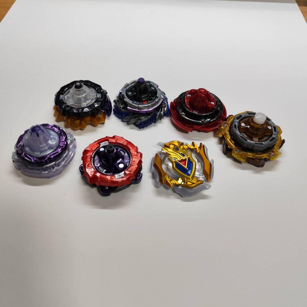 ト*ト様 ベイブレードバーストまとめ売り アタッシュケース付き