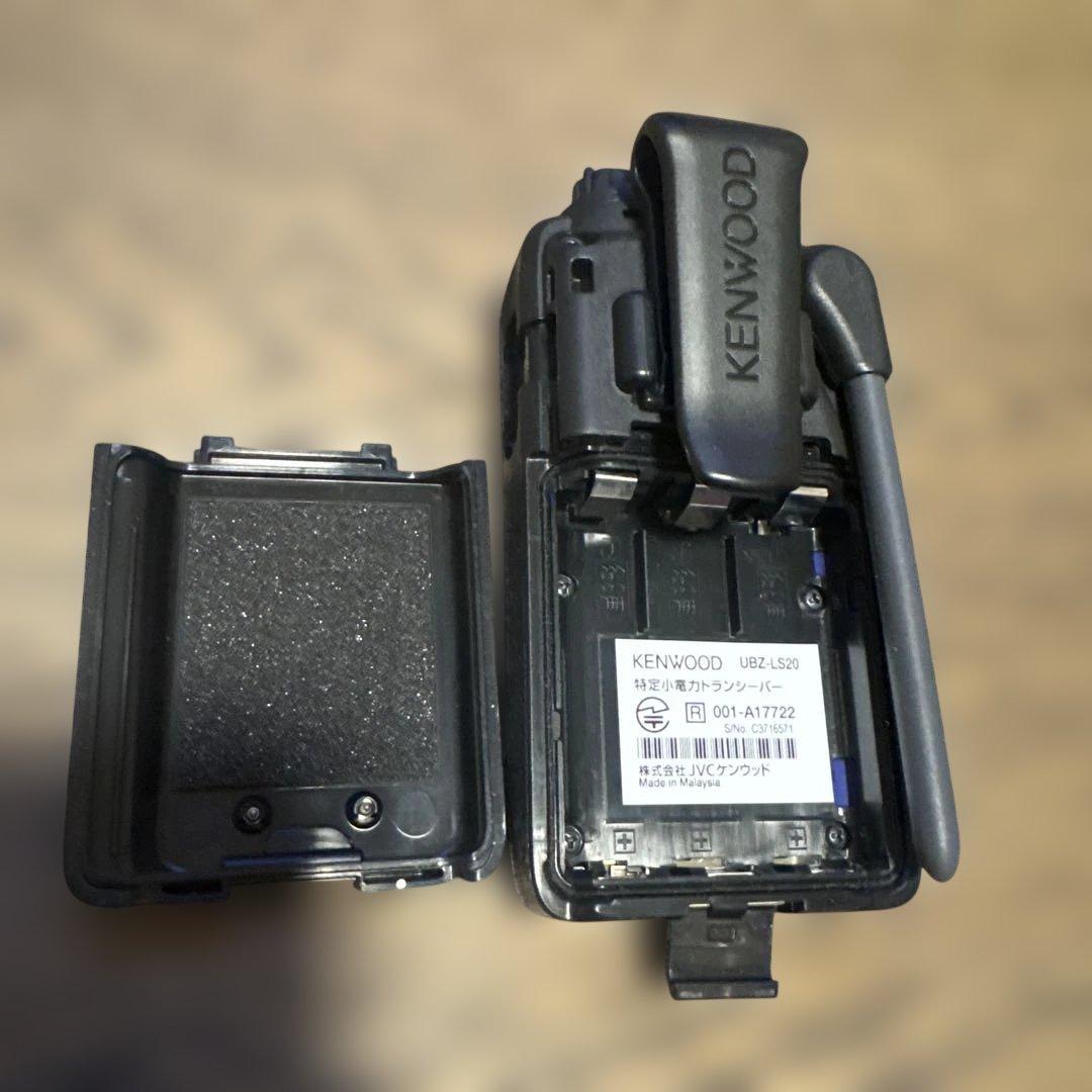 (1) KENWOOD UBZ-LS20 トランシーバー